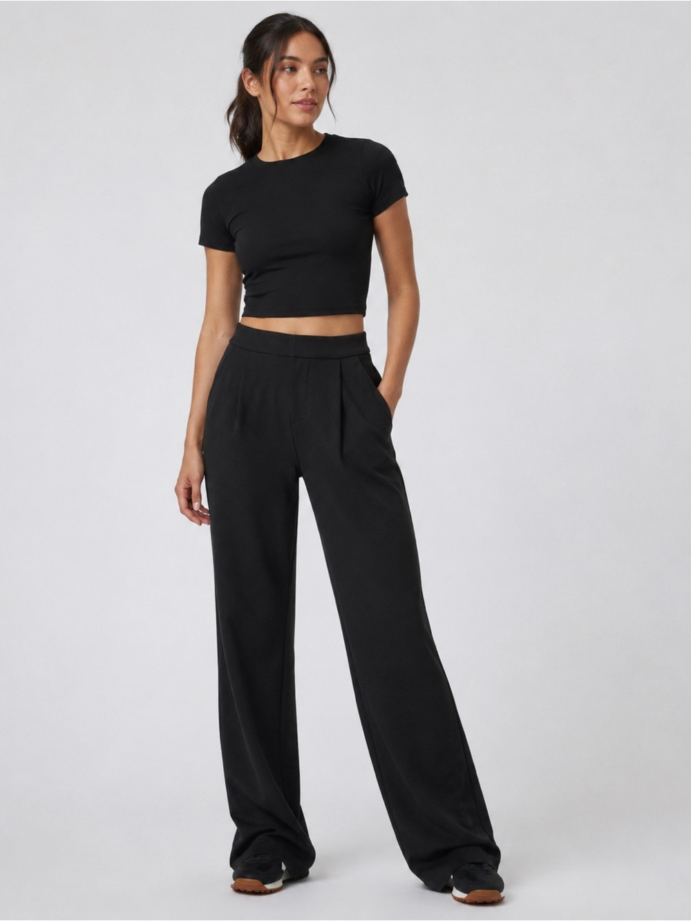Vuori Elevation Trouser Pants Black Wide Leg Size M, EUC